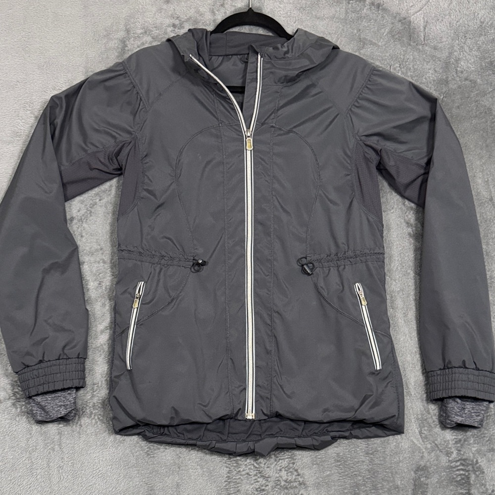 Lululemon Gray Resolution Jacket Sz 8 Women's Def… - image 5